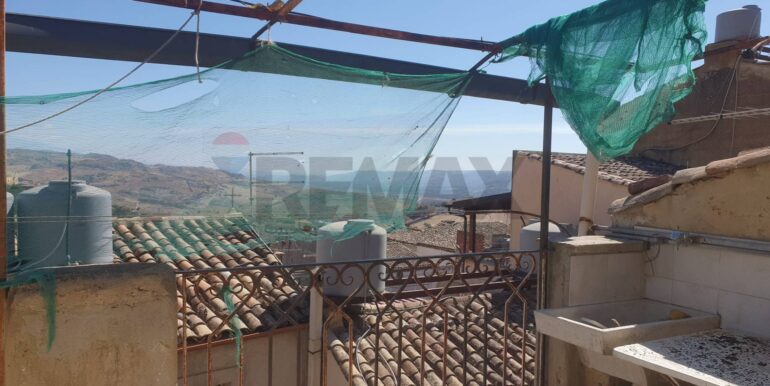 20250821193022-975328-2