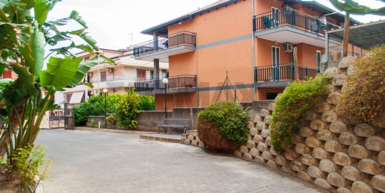 20250821193223-975325-10