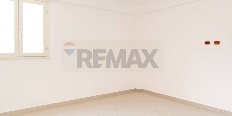 20250821193241-975325-16