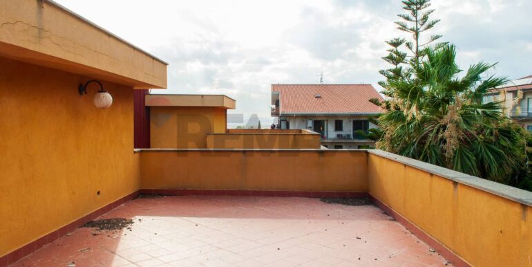 2025082122142-975238-13