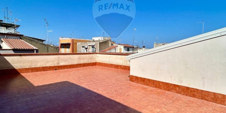 2025082273529-975335-1