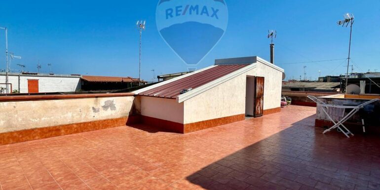 2025082273533-975335-2