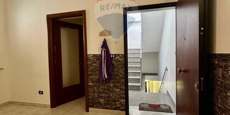 2025082273555-975335-11