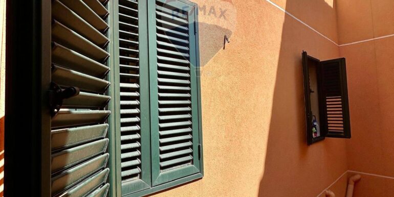 2025082273602-975335-14