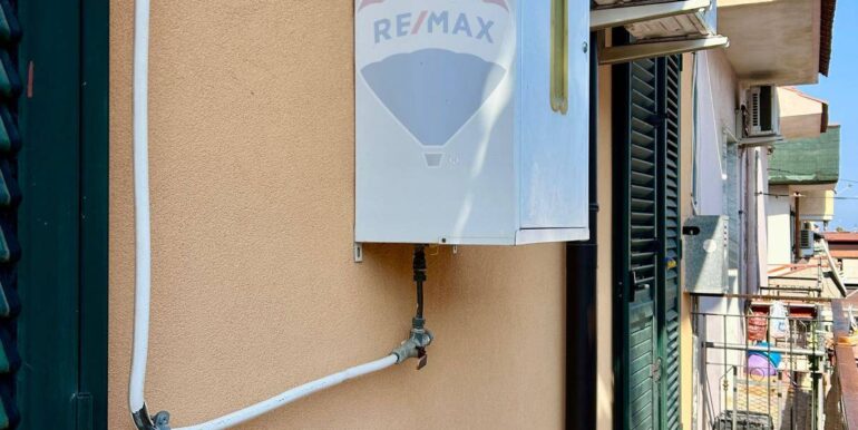 2025082273611-975335-18