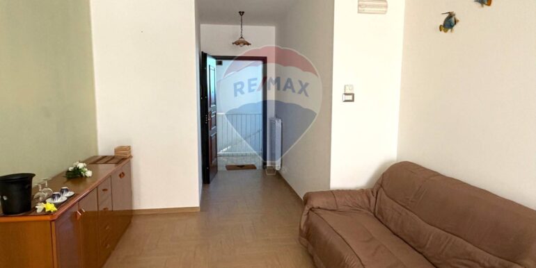 20250825115626-975263-10