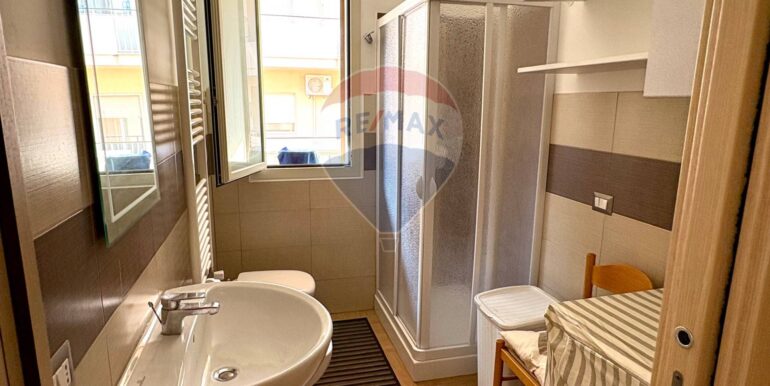 20250825115707-975263-16