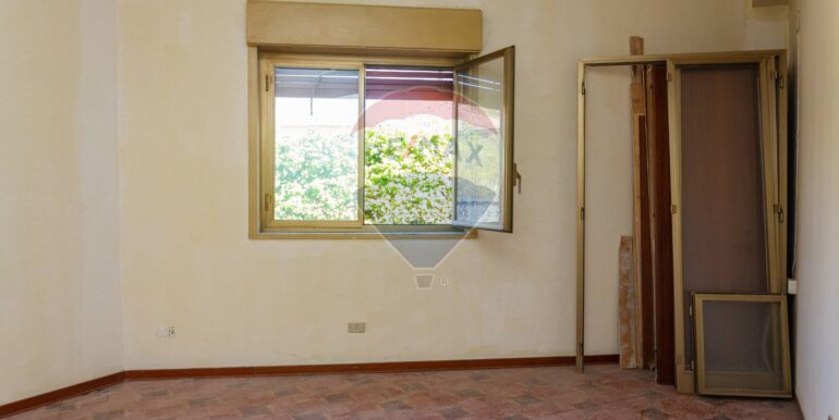 20250825172323-974506-9