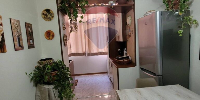 20250825183001-975680-10