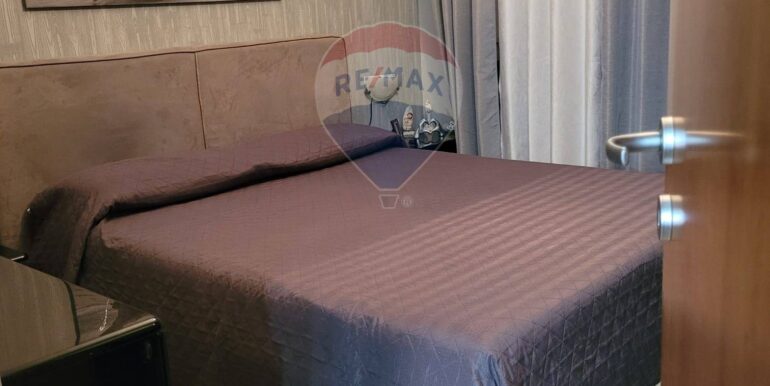 20250825183009-975680-13