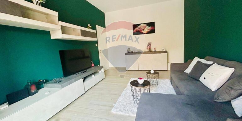 20250825185134-975653-1