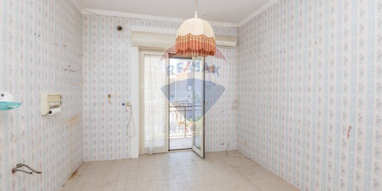 20250826100805-972363-7