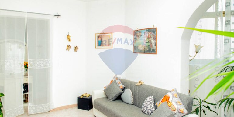 20250826103354-975715-7