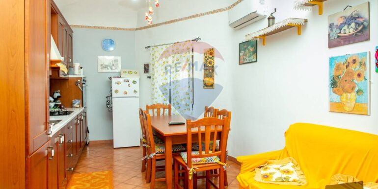 20250826103355-975715-8