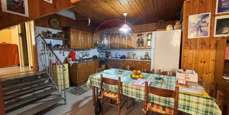 20250826165816-975850-2