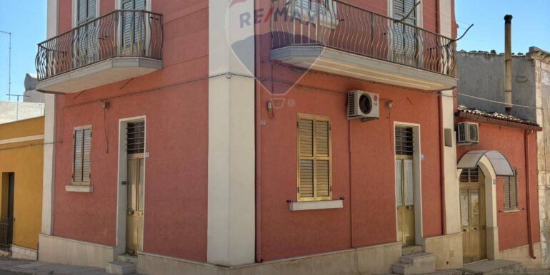 20250826165819-975850-17