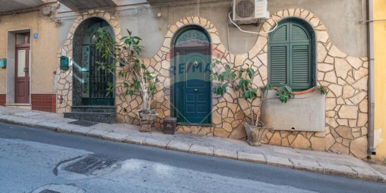 20250827104126-975890-3