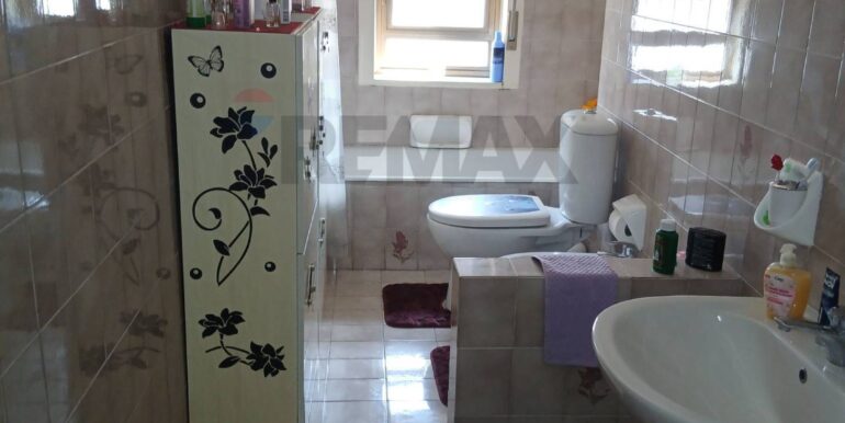 20250827120933-975930-4