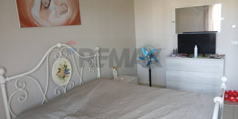 20250827121006-975930-14