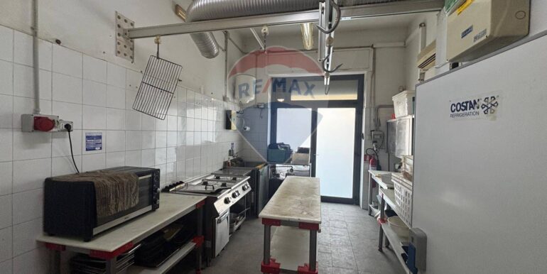 20250827130208-975990-14