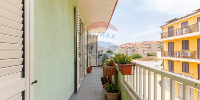 20250828113901-976135-7