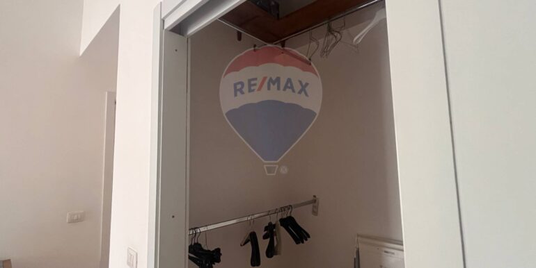 20250828161214-976230-7