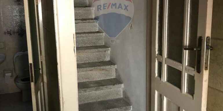 20250828171005-976254-11