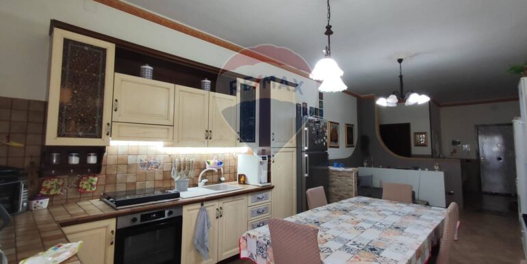 20250828174153-976115-6