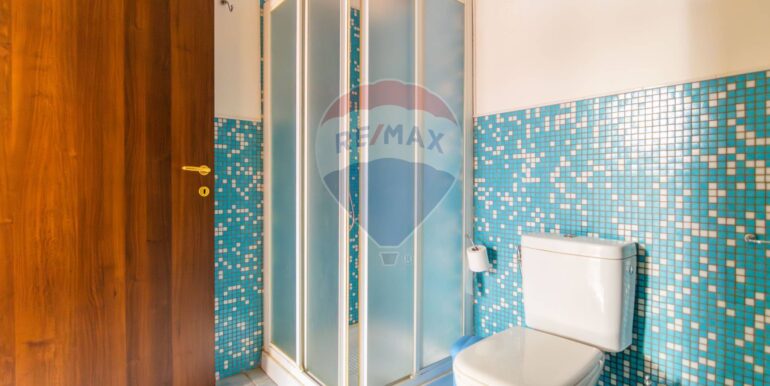 20250828190214-975709-17