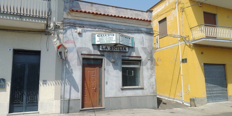 2025082875350-976045-1