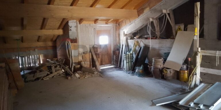 2025082875454-976045-17