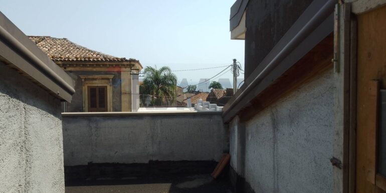 2025082875457-976045-18