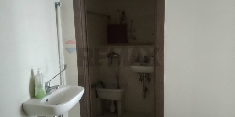 2025082875543-976045-32