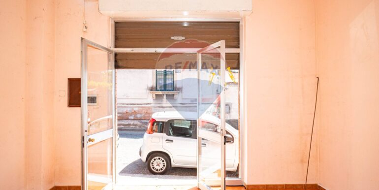 20250829121220-976443-13