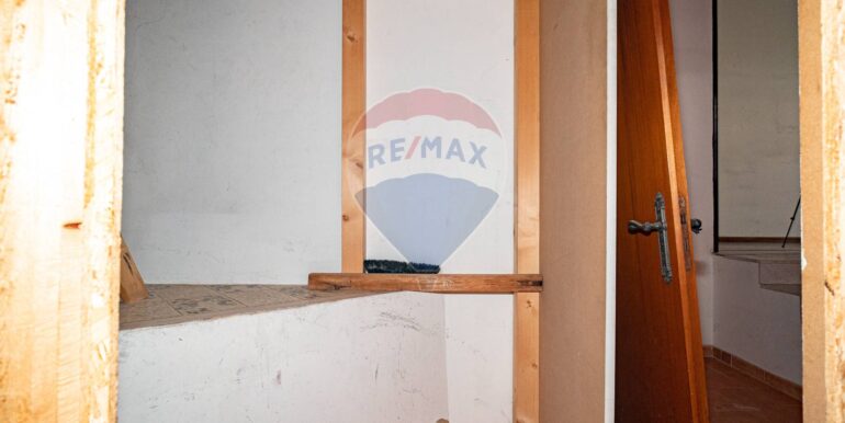 20250829121221-976443-17