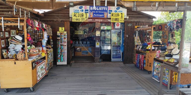 20250829164651-976296-3