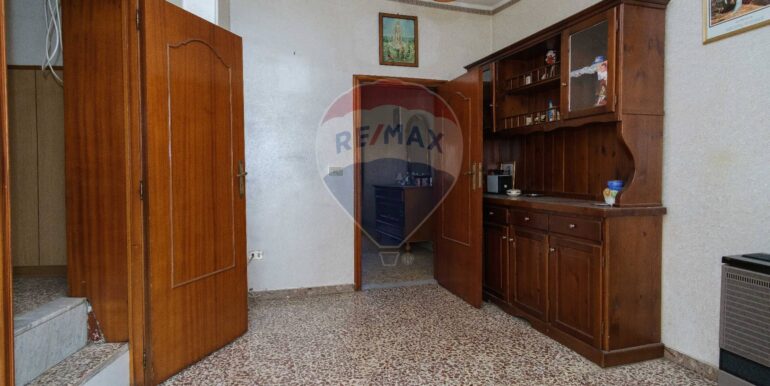 20250829184816-976619-8