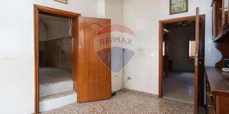 20250829184820-976619-9