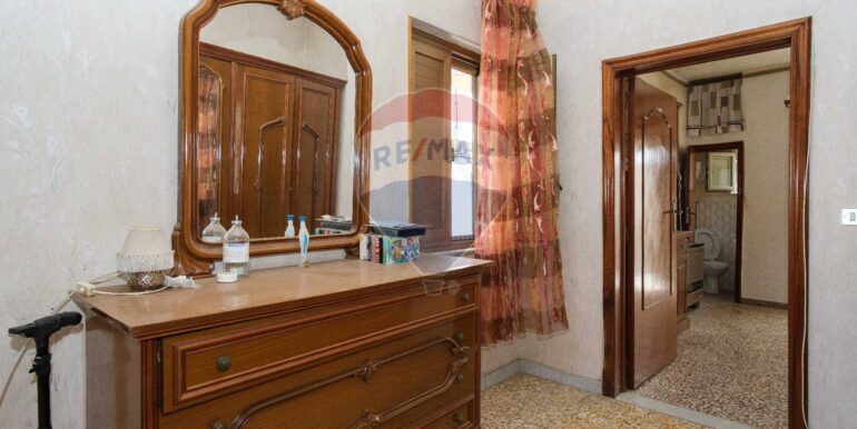 20250829184835-976619-13