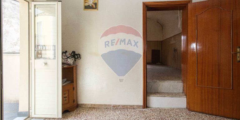 20250829184847-976619-16