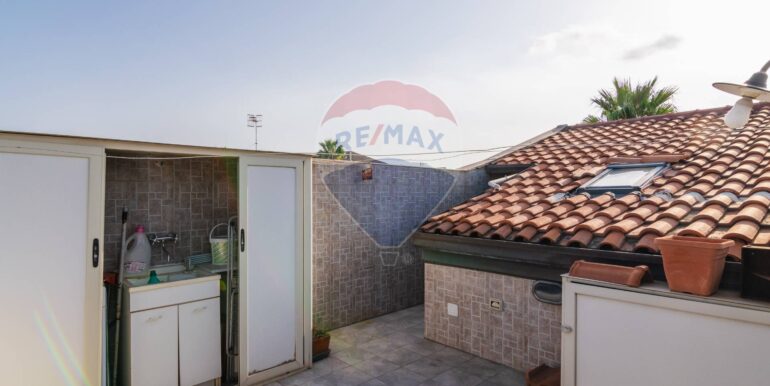 20250829200658-976439-3