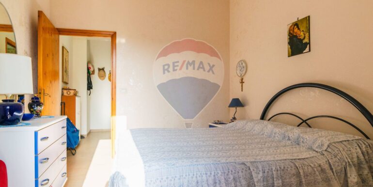 20250829200739-976439-19