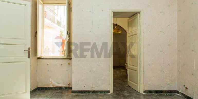 20250901122839-975427-27