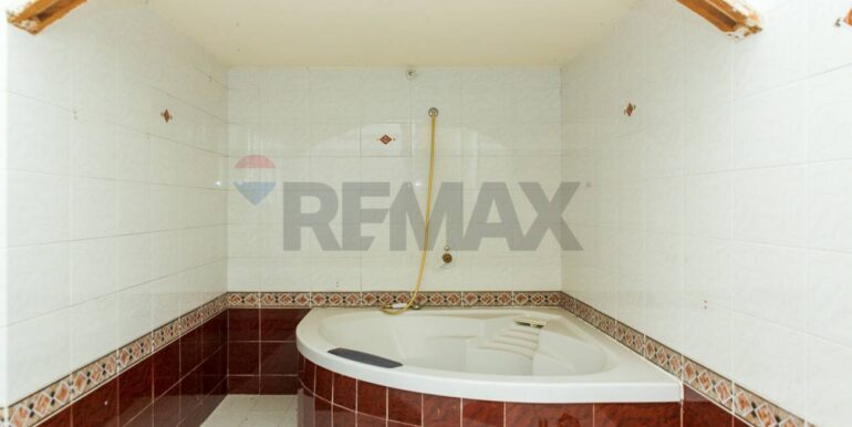 20250901122913-975427-37