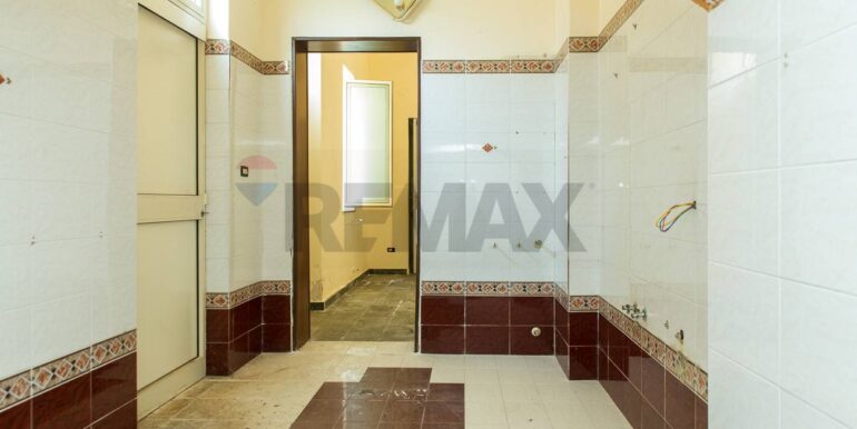 20250901122917-975427-38