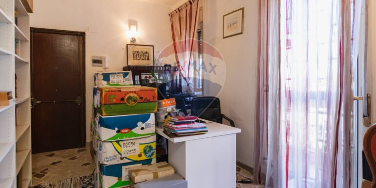 20250901125528-976920-6