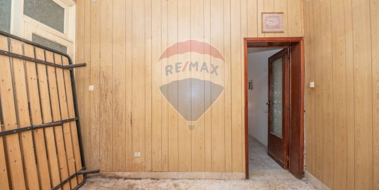 20250901184232-976444-5