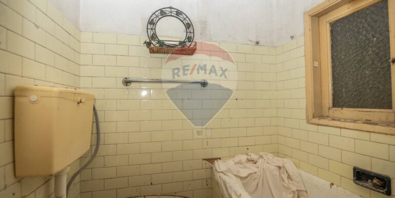 20250901184236-976444-6