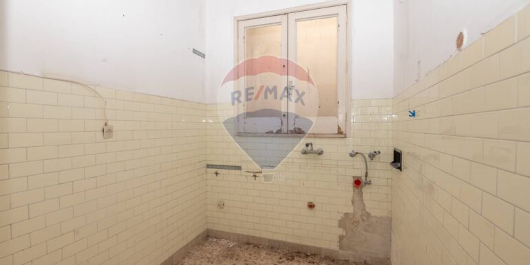 20250901184627-976444-16