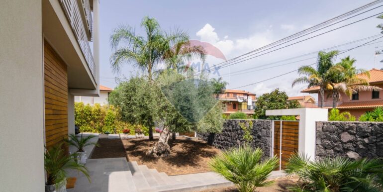 20250902103850-977133-14